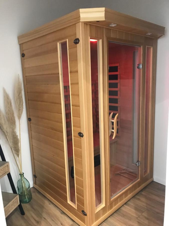 L'Instant T 4* Balneo, Sauna Et Parking Prive Кольмар Экстерьер фото